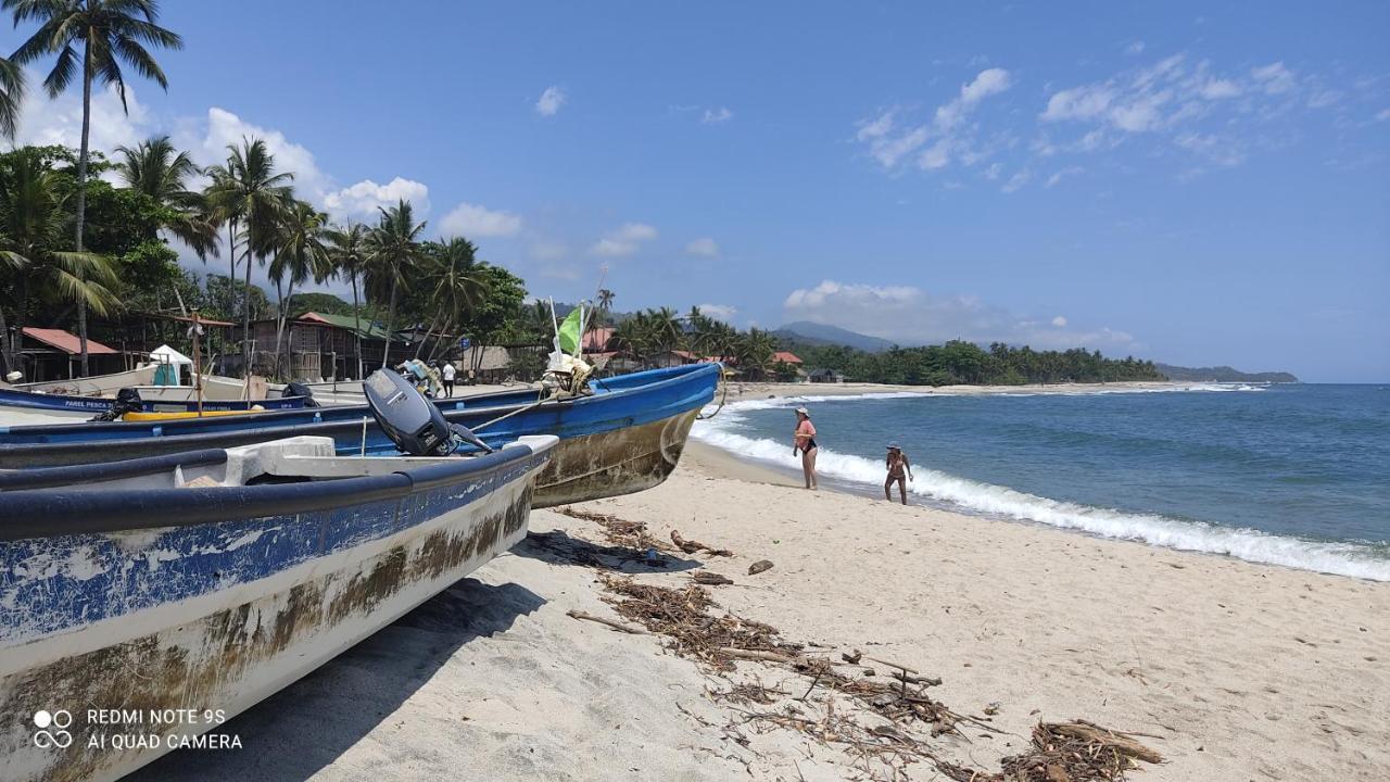 Hostal Estrellas Del Tayrona Playa Mendihuaca Guachaca Esterno foto
